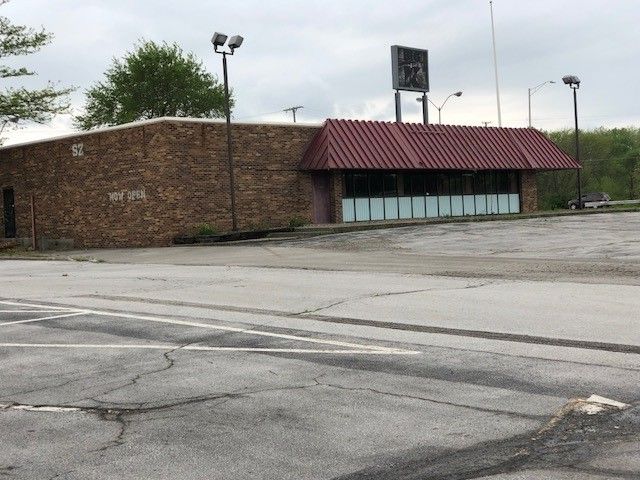 Coliseum Boulevard - 810 North: 810 N Coliseum Blvd, Fort Wayne, IN 46805